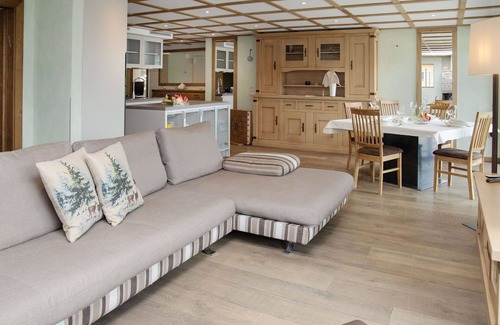 Sankt Moritz-Bad Apartment | Cosy apartment for 4 guests with WIFI, TV, terrace and panoramic view