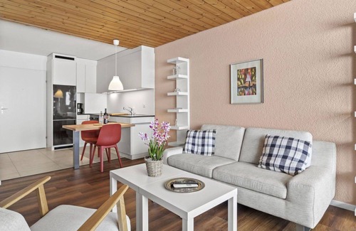 Parpan Apartment | Cosy apartment for 2 people with WIFI, TV and balcony