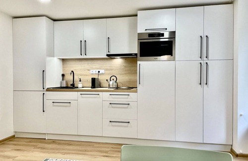 Jachymov Apartment | Cosy apartment for 2 people with WIFI, TV, terrace and parking