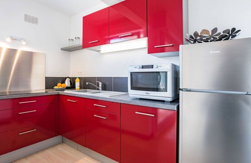 Carnac Apartment | Cosy apartment for 2 people with WIFI, TV, balcony and pets allowed