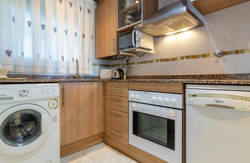 Marina d'Or Apartment | Cosy apartment for 4 guests with WIFI, A/C, pool, TV, terrace, pets allowed and parking