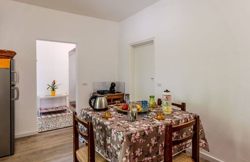 Cima Apartment | Cosy apartment for 4 people with TV, patio, pets allowed and parking