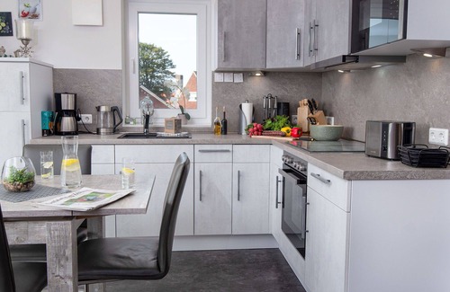 Norden Apartment | Cosy apartment for 4 people with WIFI, TV, balcony and parking