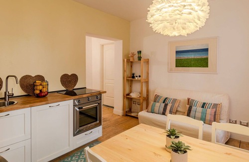 Arco Apartment | Cosy apartment for 4 people with WIFI, TV, pets allowed and parking