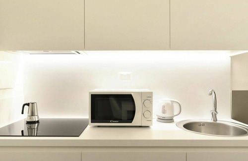 Sant' Ambrogio Apartment | Cosy apartment for 5 guests with WIFI, A/C and TV