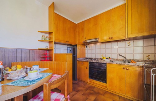 Ex Campo d'Aviazione Apartment | Cosy apartment for 6 guests with WIFI, TV, balcony and parking