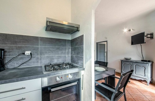 Cagnes-sur-Mer Apartment | Cosy apartment for 4 guests with A/C, WIFI, TV, terrace and parking