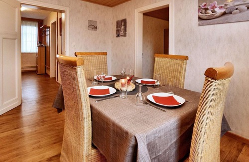 Amel Apartment | Cosy Apartment in Born (Amel) with Terrace and Garden