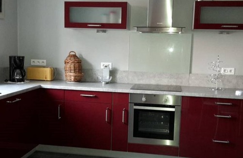 Lorquin Apartment | Cosy apartment in Lorquin (3 separate bedrooms)