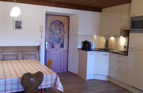 Krimml Apartment | Cosy Apartment In The Center Of Krimml, A Stroll Away From Krimml Waterfalls