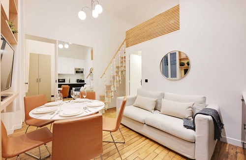 Quartier de l'Ecole-Militaire Apartment | Cosy Appart 5P/1BR – Tour Eiffel -