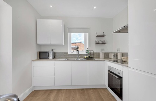 Broadstairs House | Cosy bungalow | Hot Tub | Private Parking