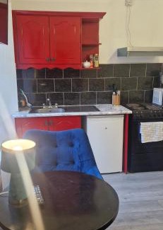 Cork Apartment | Cosy Cork Studio - cosyincork