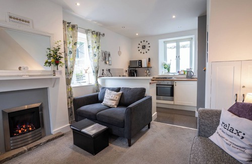 Baslow Cottage | β¨ Cosy Corner Cottage β Romantic Hideaway in the Peak District π‘