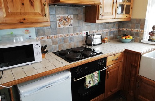 Porthyrhyd Cottage | COSY COTTAGE WITH REAL FIRE AND FABULOUS VIEWS IN CARMARTHENSHIRE, WALE