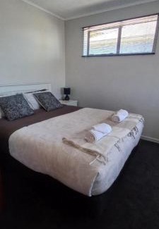 Greymouth House | Cosy Den on fox street