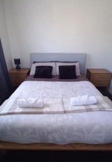 Greymouth House | Cosy Den on fox street