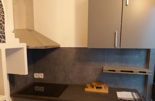 Saint-Jean Apartment | Cosy downtown studio 2 steps from Caen harbor