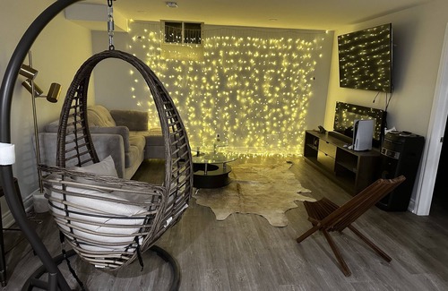 Richmond Hill House | Cosy Elegance: New-Build 2-nBedroom Luxury Stay