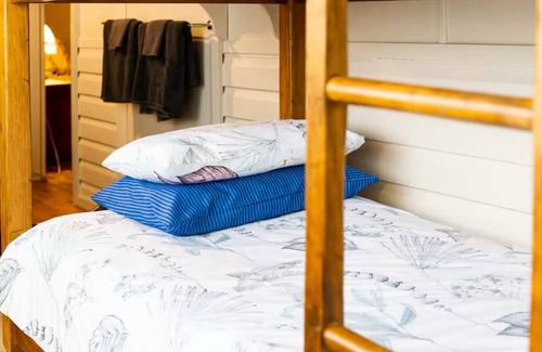 Crudine Bed & Breakfast | Cosy farm stay, family and pet friendlynClose to Historic Hill End and Sofala