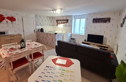 Choloy-Menillot Cottage | Cosy Getaway for 2: Electric Car Charging, Near Toul, Lorraine Regional Park