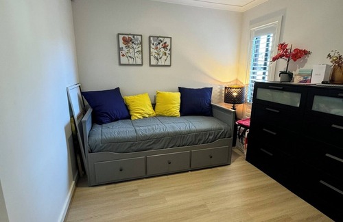 Melbourne House | Cosy Home in Berwick
