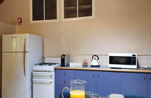 Dry Diggings Villa | Cosy luxurious villa 2 minutes from Daylesford