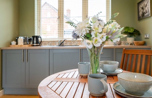 Loppington Apartment | *Cosy, peaceful and modern ground floor apartment* | Pass the Keys