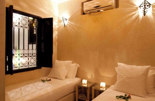 Zaouia Sidi Rhalem Bed & Breakfast | Cosy Riad Guest house with Plunge pool and a view of the Atlas mountain