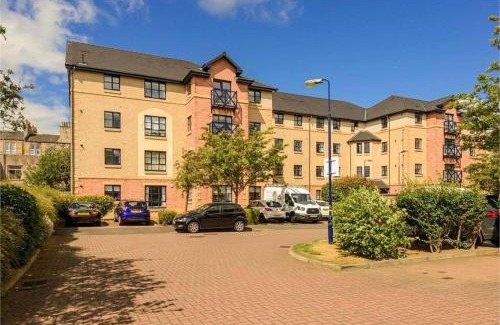 Ellemford Apartment | Cosy Roseburn Apartment, Edinburgh - 2 Bedrooms, FREE PARKING
