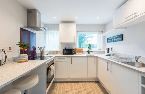 Failand Apartment | Cosy rural retreat North Somerset with garden