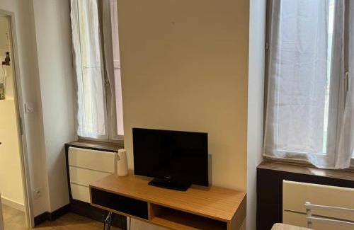 Tournon-sur-Rhone Apartment | Cosy studio Tournons