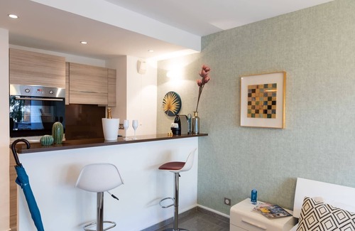 Juan-les-Pins Apartment | Cosy Terrace 1A - Studio Apartment, Sleeps 2