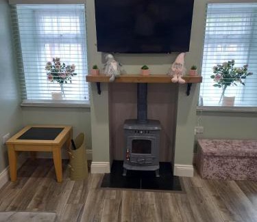 Leinster House | Cosy three bedroom house in Ballingarry Limerick near Adare