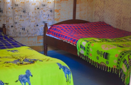 Kasese Bed & Breakfast | Cosy villa in the wild