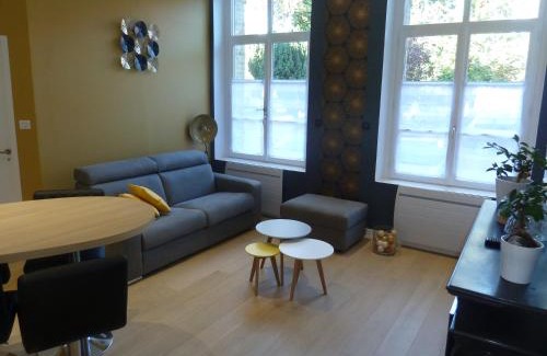 Bergues Apartment | Coté Cour