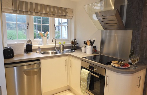 Stratton House | Cotswold Luxury, Cirencester, walks, pubs, shops