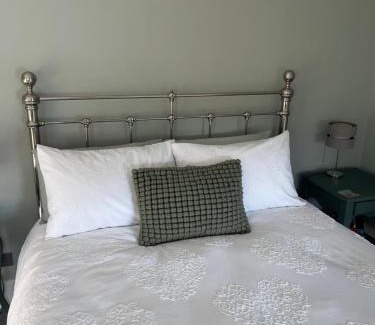 Cheltenham Apartment | Cotswold Retreat
