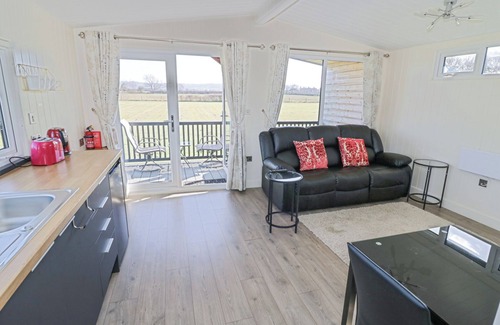 Bretforton Cottage | COTSWOLD VIEW 2, romantic, character holiday cottage in Honeybourne