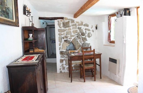 Eze Cottage | COTTAGE: 2 rooms surrounded by greenery with swimming pool