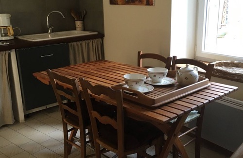 Vogue Apartment | Cottage 200 meters from the beach