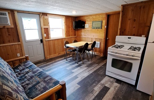 Osakis Cabin | Cottage 3 is great for family , & fishing on Lake Osakis!