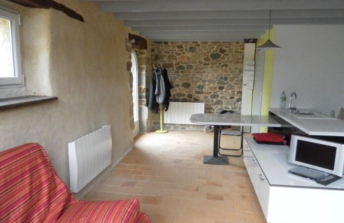 Pedernec Cottage | Cottage 4/6 pers. close to the Monts d'Arrée and the Pink Granite Coast