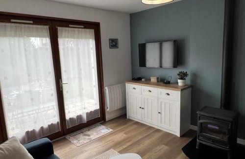 Cabourg Apartment | *Cottage 6 pers à Cabourg - Proche plage et thalasso, jardin, parking, Wi-Fi gratuit* - FR-1-487-358