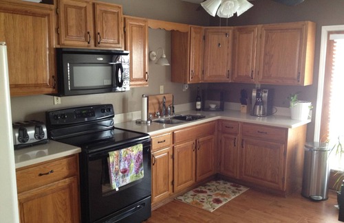 Crittenden House | Cottage At Brianza Gardens And Winery