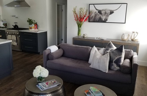 Corona del Mar House | Cottage by the Sea. Charming two bedroom, two full bath front unit in CDM.