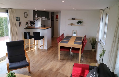 Terherne Ski Chalet | Cottage / chalet for 6 persons in Terherne, Friesland, Netherlands