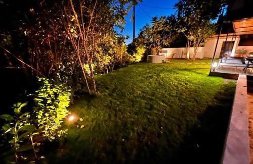 Le Plan-de-Grasse House | Cottage chaleureux avec jacuzzi en pleine nature