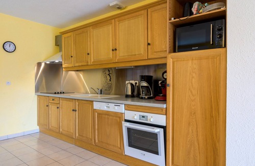 Rupt-sur-Moselle Cottage | Cottage 'Gîte Sanglier' with Shared Terrace, Wi-Fi and Air Conditioning