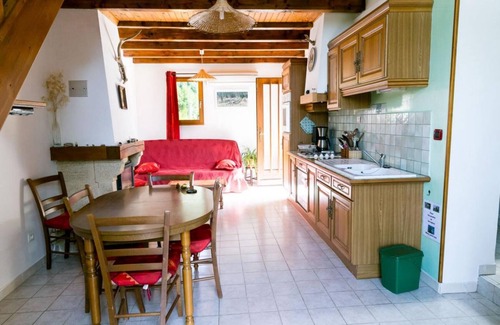 Dourbies House | Cottage 'Gite Saint Guiral' with Mountain View, Private Terrace and Private Garden